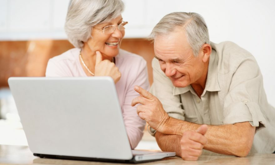 Мини-бизнес для пенсионеров – как получить добавку к пенсии? 